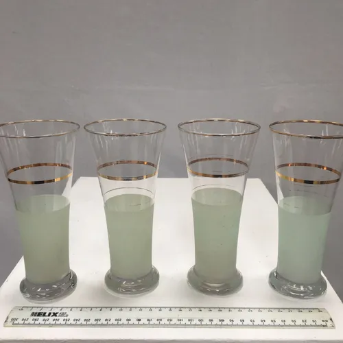 Set of 4 green frosted cocktail glass with gold rings