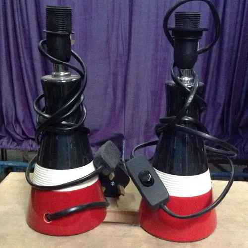 red / white / blue tapered ceramic table lamp base