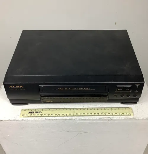 Black Alba VHR / VHS Player