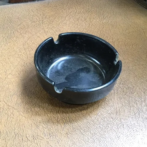 Round Black Plastic Ashtray