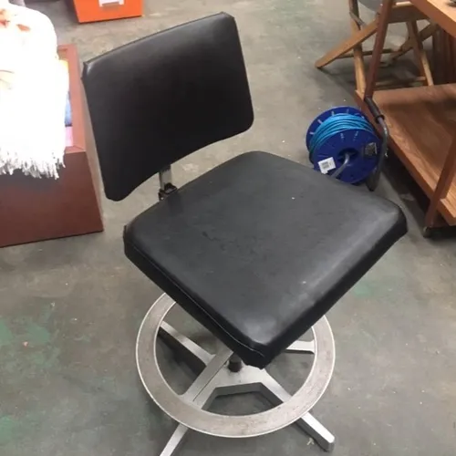 Vinyl swivel lab office chair