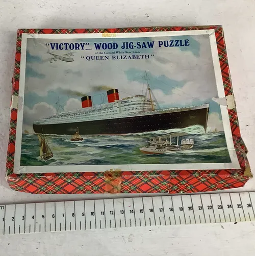 Period Queen Elizabeth Ship Jigsaw Puzzle