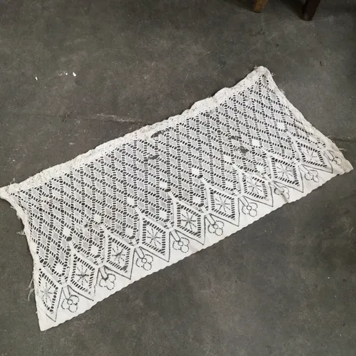 Period White Lace Table Runner