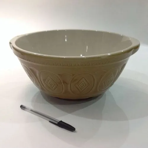 ceramic mixing bowl 1