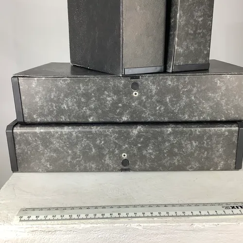 Black mottled box files