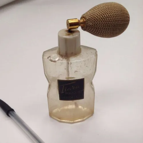 perfume bottle with atomiser