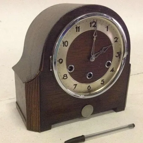 Art Deco wooden analogue mantle clock