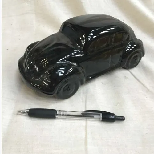 Black car ornament 