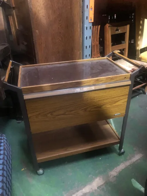 PERIOD TEA TROLLEY ON WHEELS