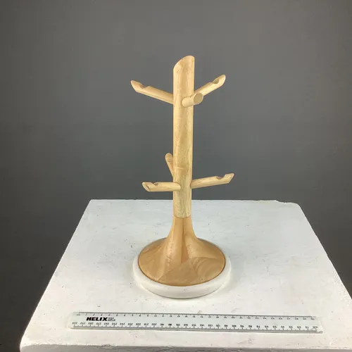 Light Wood Mug Tree