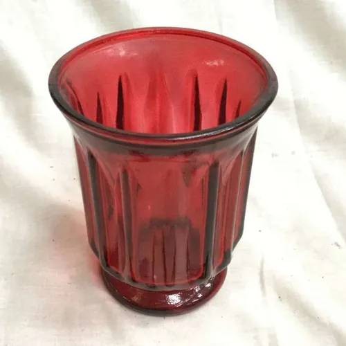 Red glass candleholder 