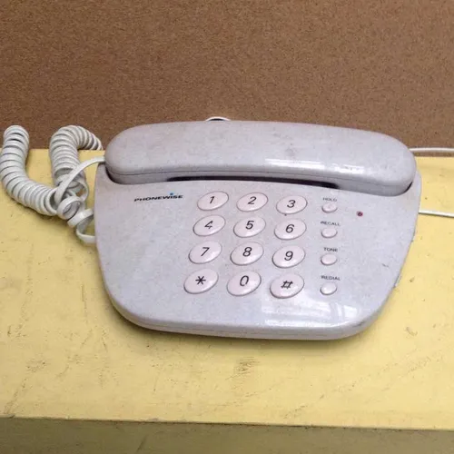 Phonewise Lady 100 large key telephone with white speckled finish