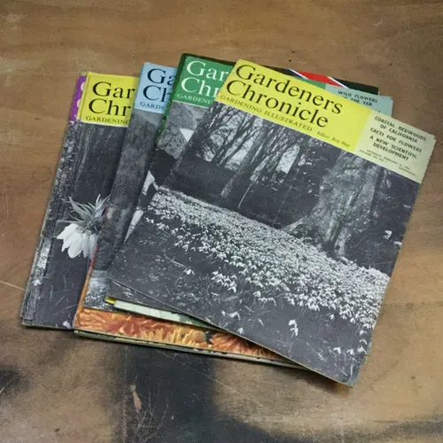 Quantity of Gardener's Chronicle magazines