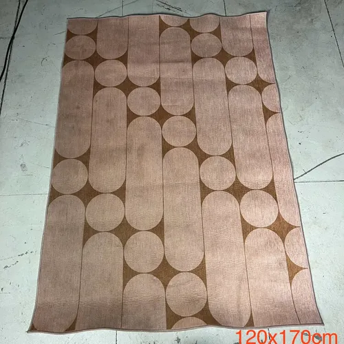 Peach/Brown Floor Mat with Geometric Pattern