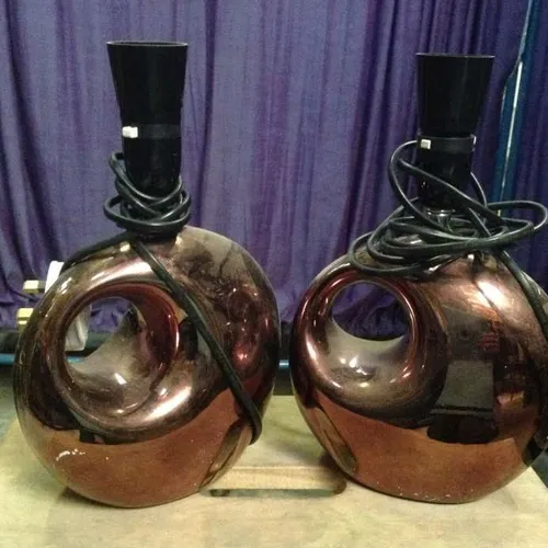 brown metallic round table lamp base