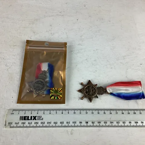 Red White and Blue Ribboned Lapel 1914-15 Medals