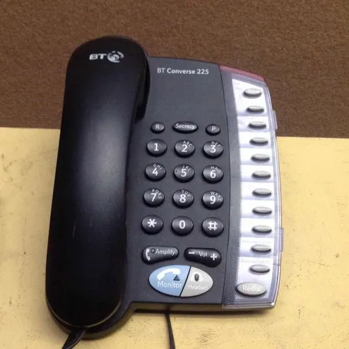 BT Converse 225 black corded telephone