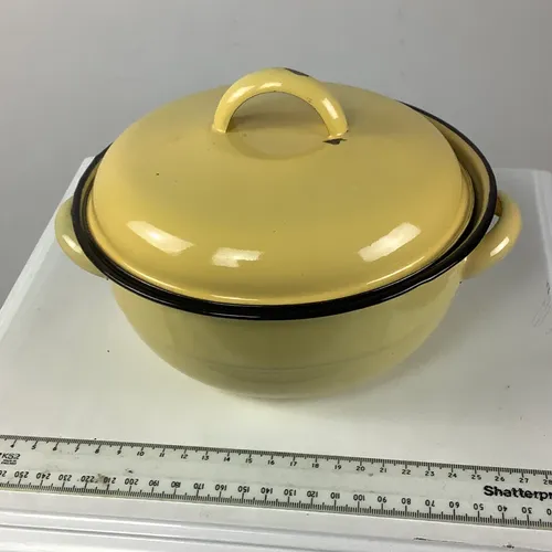 Cream Enamel Pot / Casserole with lid and 2 Handles