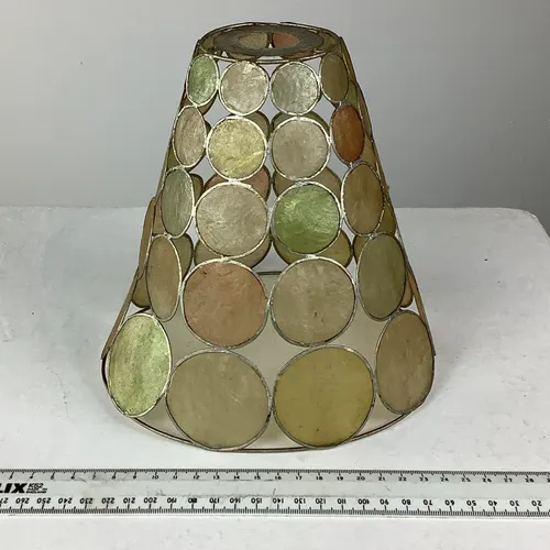 CircleMetal Patterned Lampshade