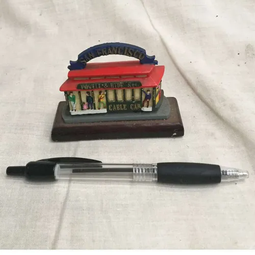 Small souvenir San Francisco ornament 