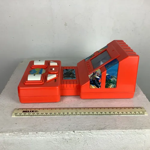 Period Red Electronic Desktop Game