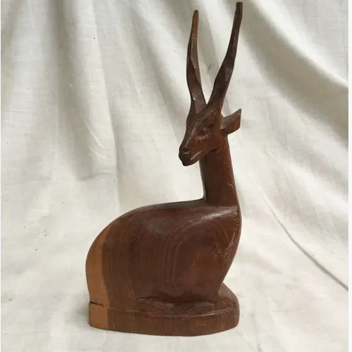 Wood Sitting Antelope / Deer Ornament 