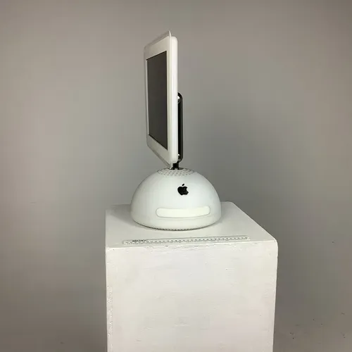Apple Desktop Computer 