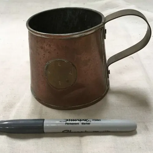 Copper 1/2 pint ale tankard/measure
