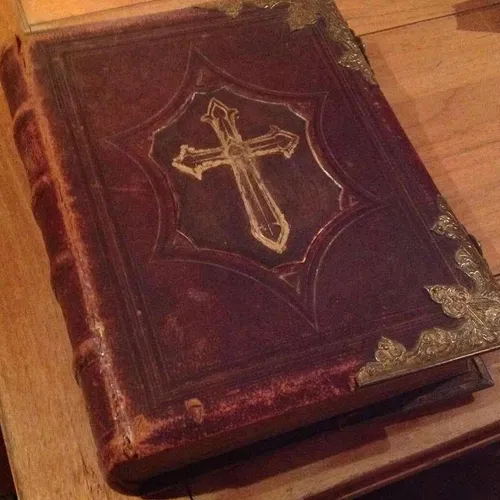 Large Maroon Leather Embossed Period Bible With Metal Trim and Clasps