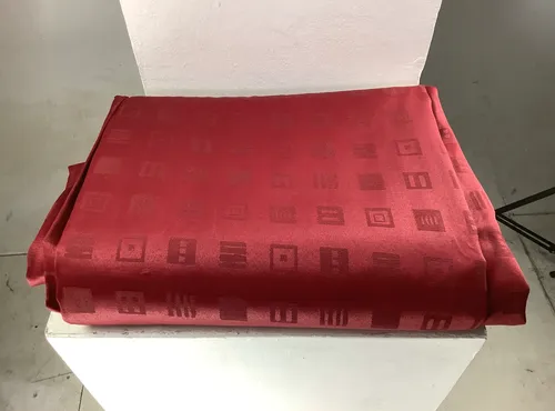 Red retro boxes curtains