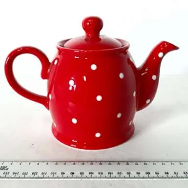 Red and white spotty teapot