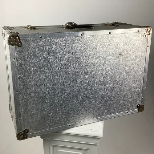Medium Silver Flight Aluminium Storage Case