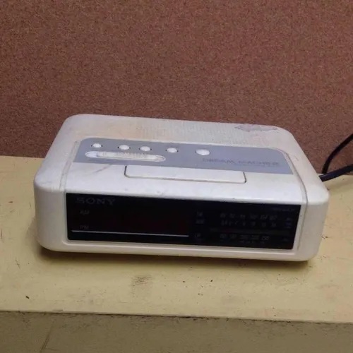 Sony Dream Machine digital clock radio white