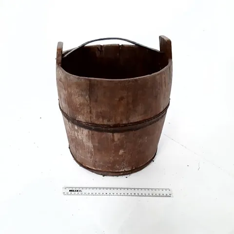 Wooden bucket 2