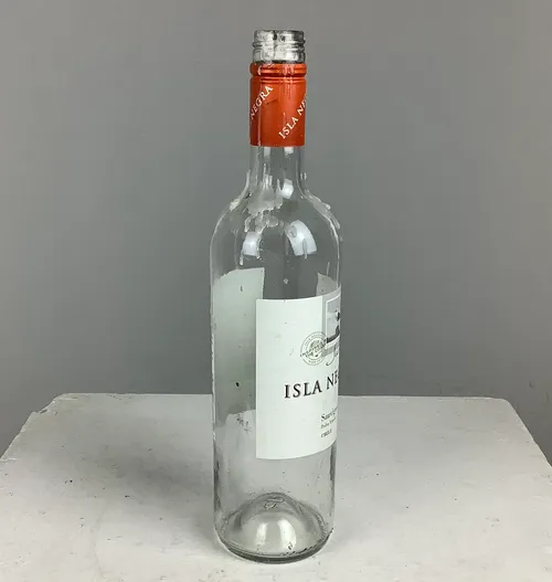Clear Isla Negra Wine Bottle