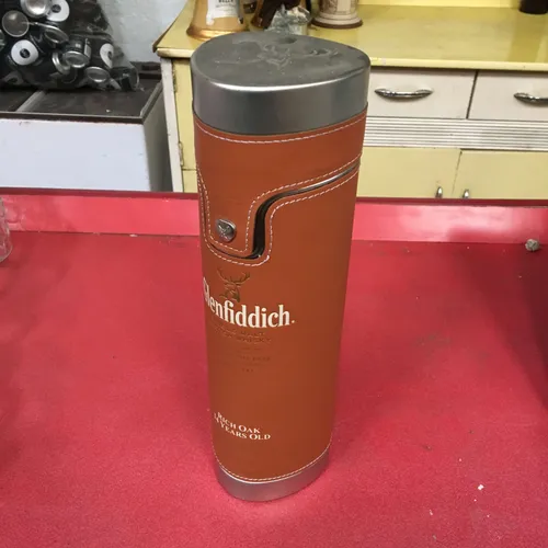 Single Malt Whisky Display Box