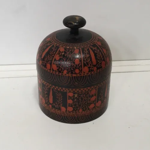 Oriental ‘Russian doll style’ trinket boxes 