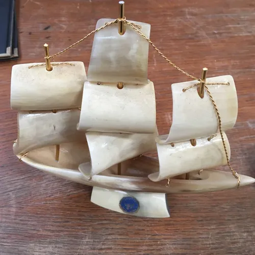 horn ship ornament 3