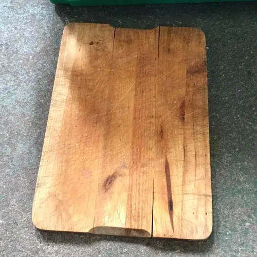 Wood chopping board