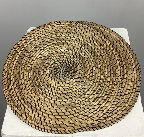 Circle Bamboo Placemats with Black Stitching