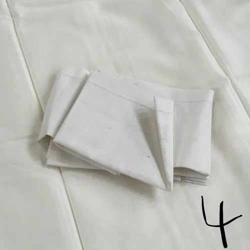 Set of 4 White Handkerchiefs