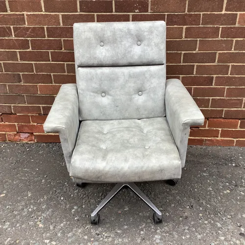 Grey Retro Leather Cushion Office Chair on Wheels