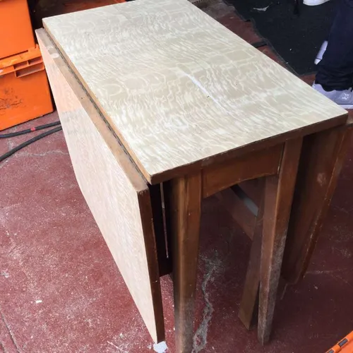 marble effect Formica drop leaf table