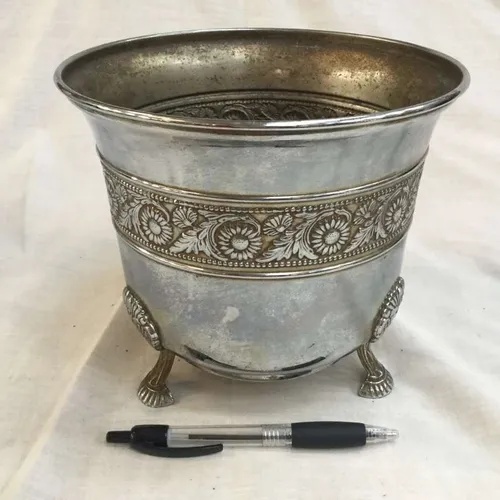 Silver planter