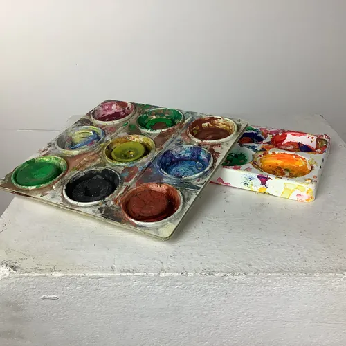 Various painters palettes used and new