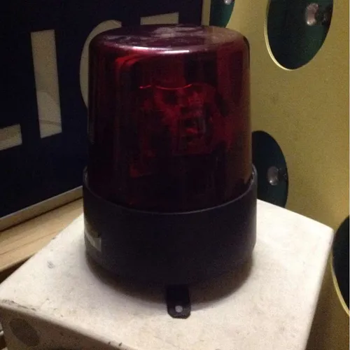large red emergency light
