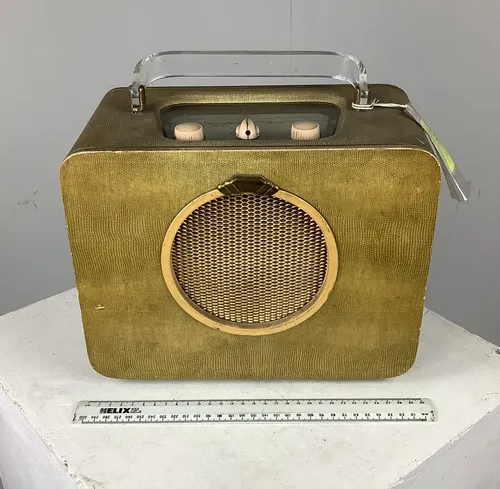 1950s Ever Ready Sky Queen radio unit