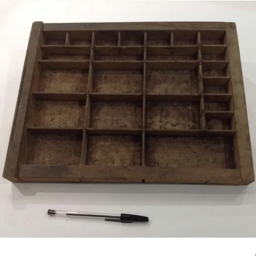distressed wood typeset tray 1