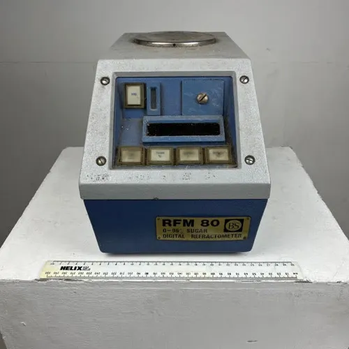 RFM 80 Digitial Refractometer