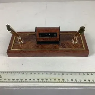 Wood Effect Plastic Desk Calander